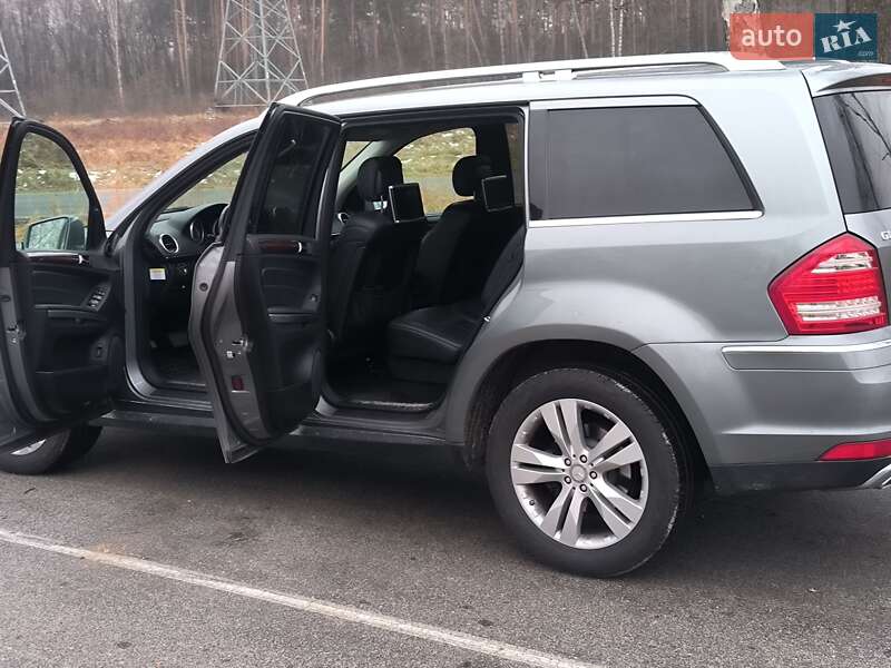 Внедорожник / Кроссовер Mercedes-Benz GL-Class 2012 в Киеве фото 33 Внедорожник / Кроссовер Mercedes-Benz GL-Class 2012 в Киеве