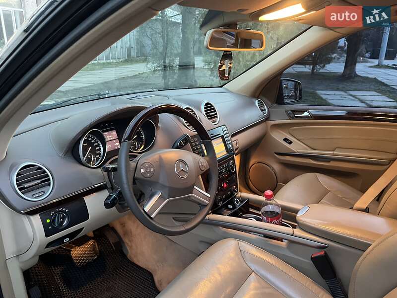 Внедорожник / Кроссовер Mercedes-Benz GL-Class 2010 в Харькове