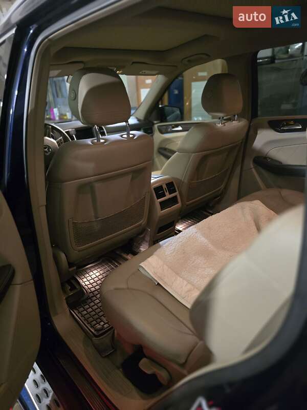 Позашляховик / Кросовер Mercedes-Benz GL-Class 2014 в Шостці