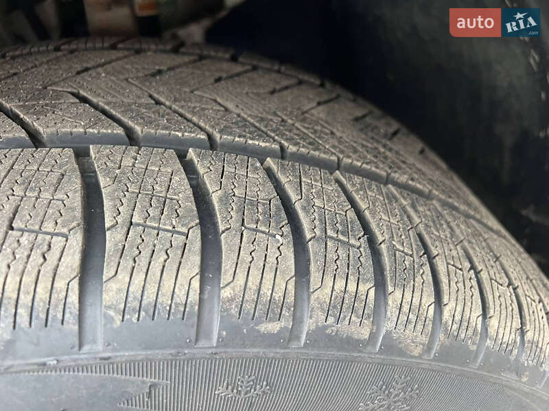 Внедорожник / Кроссовер Mercedes-Benz GL-Class 2011 в Полтаве