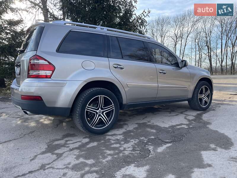 Внедорожник / Кроссовер Mercedes-Benz GL-Class 2007 в Залещиках