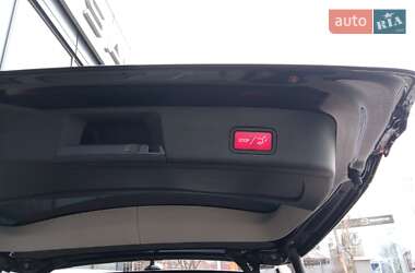 Позашляховик / Кросовер Mercedes-Benz GL-Class 2013 в 