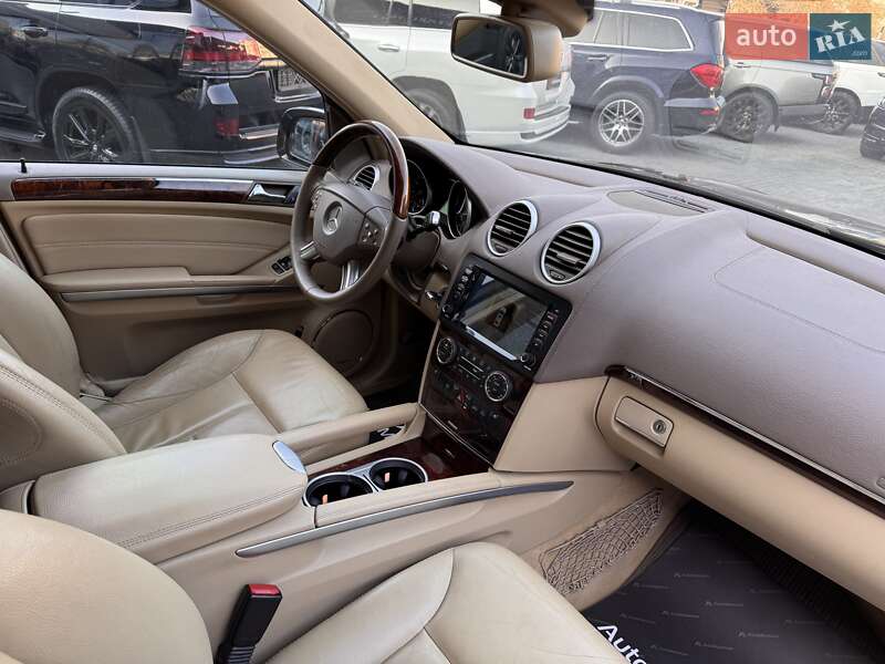 Внедорожник / Кроссовер Mercedes-Benz GL-Class 2007 в Одессе фото 17 Внедорожник / Кроссовер Mercedes-Benz GL-Class 2007 в Одессе