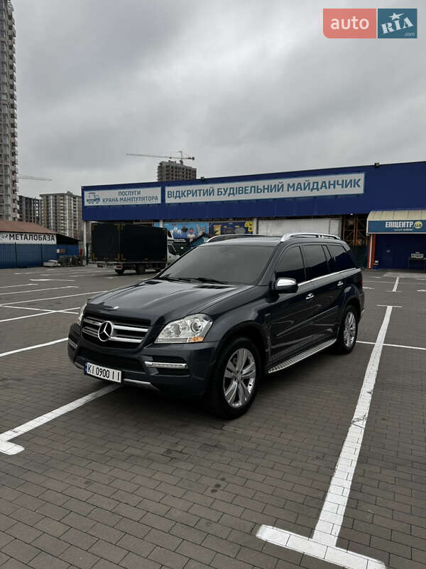 Позашляховик / Кросовер Mercedes-Benz GL-Class 2010 в Києві
