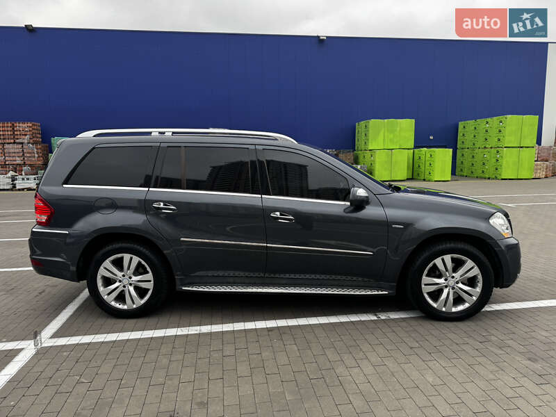 Позашляховик / Кросовер Mercedes-Benz GL-Class 2010 в Києві