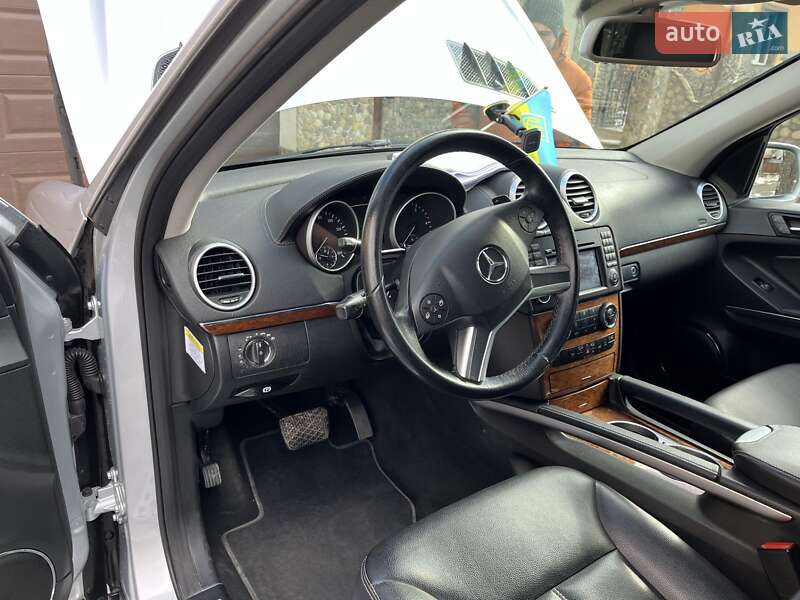 Внедорожник / Кроссовер Mercedes-Benz GL-Class 2009 в Черновцах фото 68 Внедорожник / Кроссовер Mercedes-Benz GL-Class 2009 в Черновцах