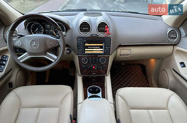 Позашляховик / Кросовер Mercedes-Benz GL-Class 2012 в Києві