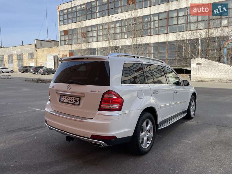 Внедорожник / Кроссовер Mercedes-Benz GL-Class 2010 в Киеве фото 6 Внедорожник / Кроссовер Mercedes-Benz GL-Class 2010 в Киеве