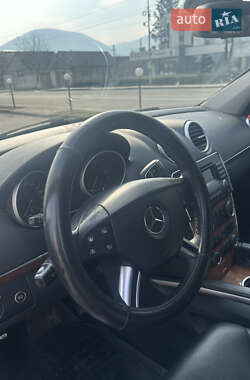 Внедорожник / Кроссовер Mercedes-Benz GL-Class 2007 в 