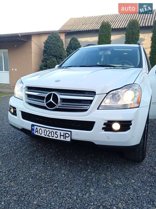 Позашляховик / Кросовер Mercedes-Benz GL-Class 2006 в Хусті
