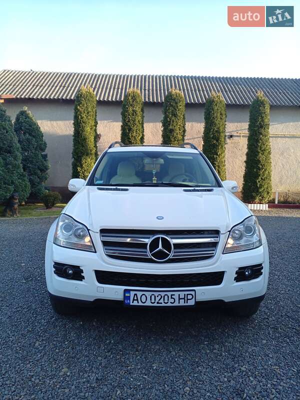 Позашляховик / Кросовер Mercedes-Benz GL-Class 2006 в Хусті
