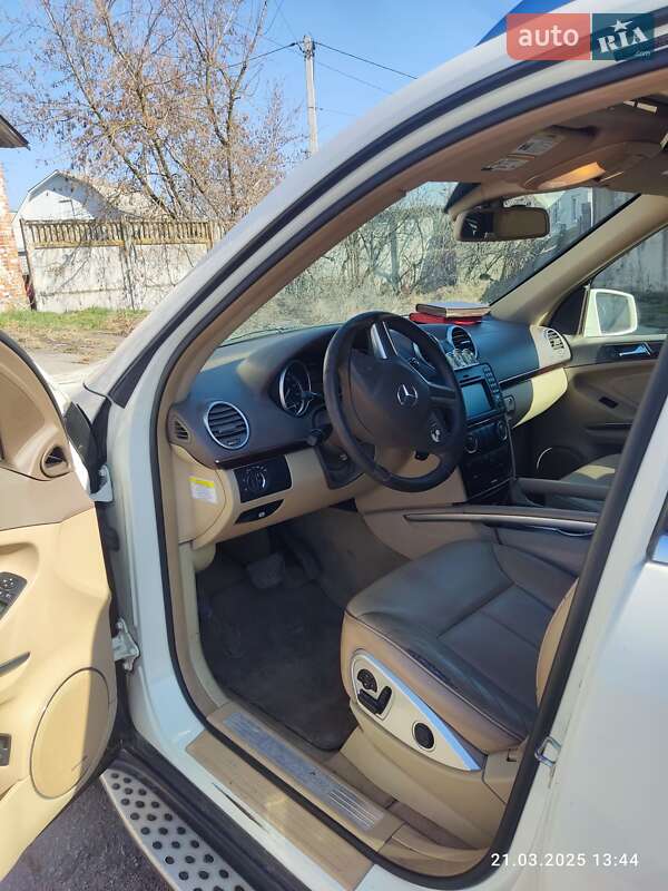 Внедорожник / Кроссовер Mercedes-Benz GL-Class 2010 в Коростышеве