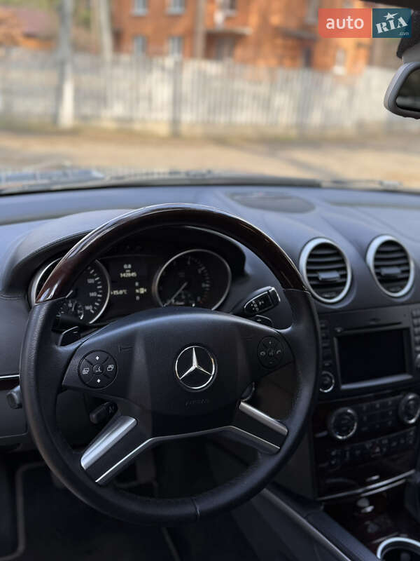 Внедорожник / Кроссовер Mercedes-Benz GL-Class 2009 в Киеве