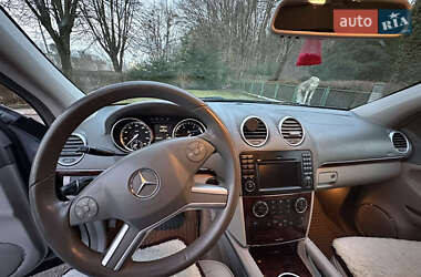 Внедорожник / Кроссовер Mercedes-Benz GL-Class 2010 в 