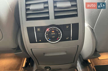 Позашляховик / Кросовер Mercedes-Benz GL-Class 2010 в 