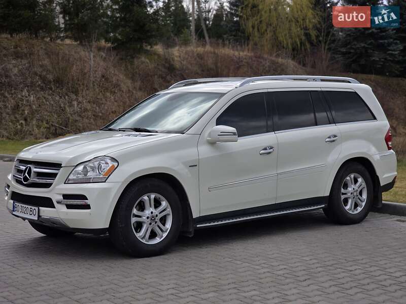 Позашляховик / Кросовер Mercedes-Benz GL-Class 2012 в 
