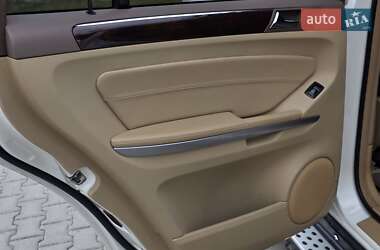 Позашляховик / Кросовер Mercedes-Benz GL-Class 2012 в 