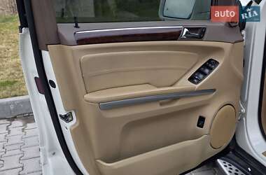 Позашляховик / Кросовер Mercedes-Benz GL-Class 2012 в 