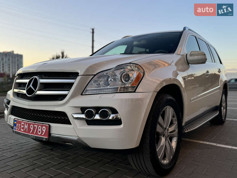 Позашляховик / Кросовер Mercedes-Benz GL-Class 2010 в Рівному