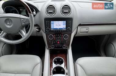 Позашляховик / Кросовер Mercedes-Benz GL-Class 2008 в 