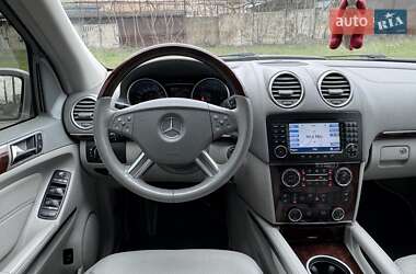 Позашляховик / Кросовер Mercedes-Benz GL-Class 2008 в 