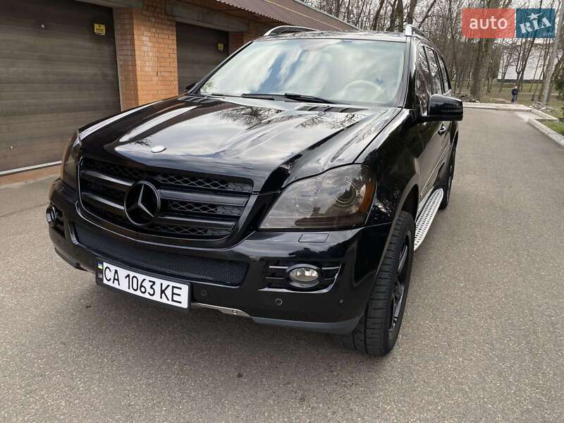 Позашляховик / Кросовер Mercedes-Benz GL-Class 2007 в 