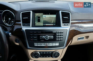 Позашляховик / Кросовер Mercedes-Benz GL-Class 2014 в 
