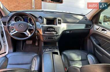 Позашляховик / Кросовер Mercedes-Benz GL-Class 2015 в 