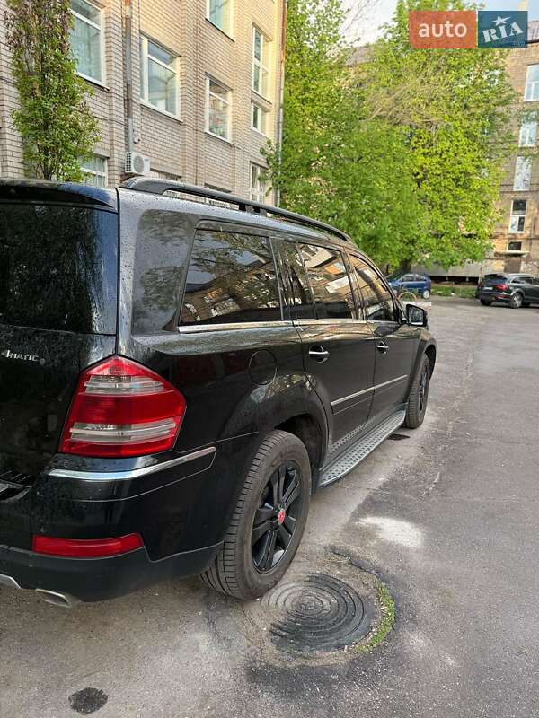 Внедорожник / Кроссовер Mercedes-Benz GL-Class 2006 в Запорожье