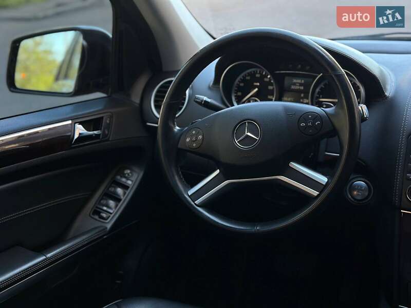 Позашляховик / Кросовер Mercedes-Benz GL-Class 2012 в Одесі