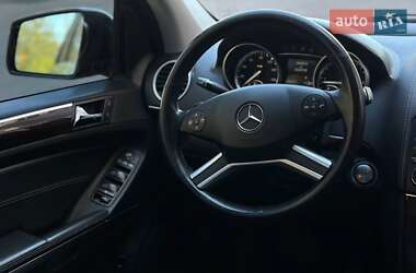 Внедорожник / Кроссовер Mercedes-Benz GL-Class 2012 в 