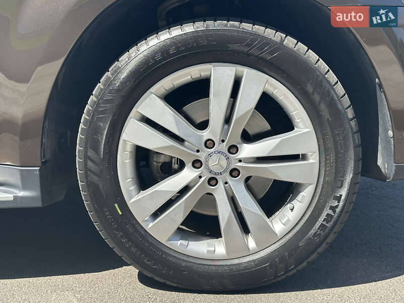 Внедорожник / Кроссовер Mercedes-Benz GL-Class 2011 в Днепре