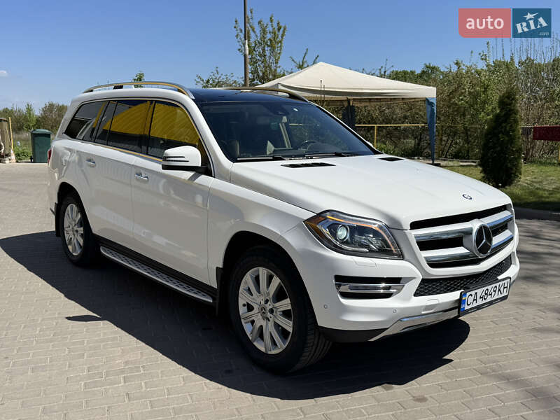 Позашляховик / Кросовер Mercedes-Benz GL-Class 2015 в Смілі
