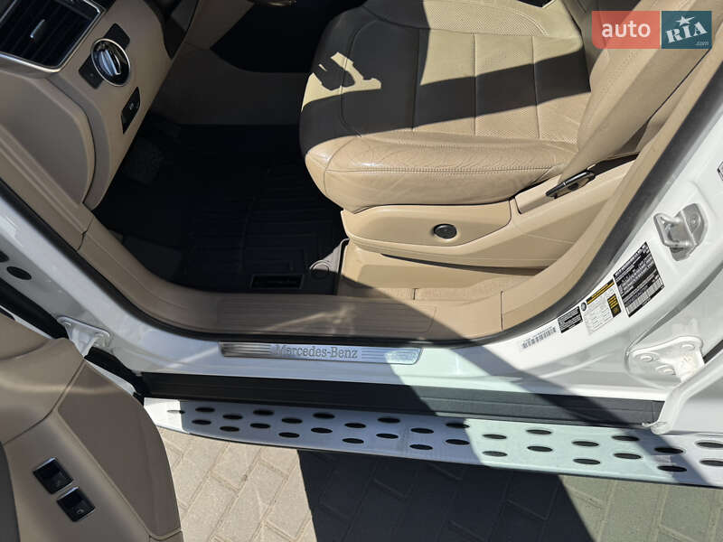Позашляховик / Кросовер Mercedes-Benz GL-Class 2015 в Смілі