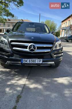 Позашляховик / Кросовер Mercedes-Benz GL-Class 2015 в Рівному