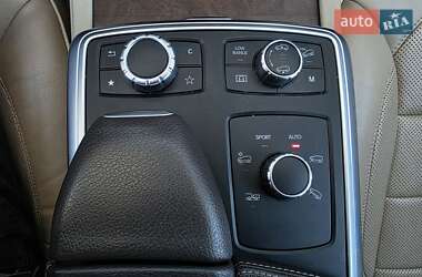 Внедорожник / Кроссовер Mercedes-Benz GL-Class 2012 в 
