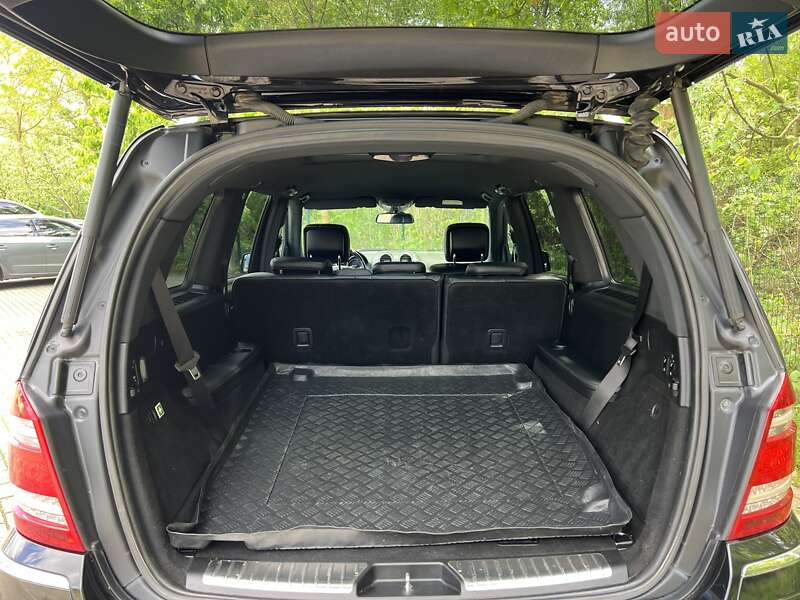 Внедорожник / Кроссовер Mercedes-Benz GL-Class 2012 в Львове фото 12 Внедорожник / Кроссовер Mercedes-Benz GL-Class 2012 в Львове