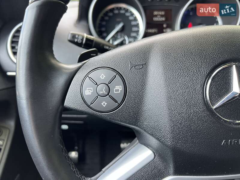 Внедорожник / Кроссовер Mercedes-Benz GL-Class 2012 в Львове фото 17 Внедорожник / Кроссовер Mercedes-Benz GL-Class 2012 в Львове