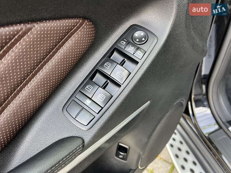 Внедорожник / Кроссовер Mercedes-Benz GL-Class 2012 в Львове фото 30 Внедорожник / Кроссовер Mercedes-Benz GL-Class 2012 в Львове