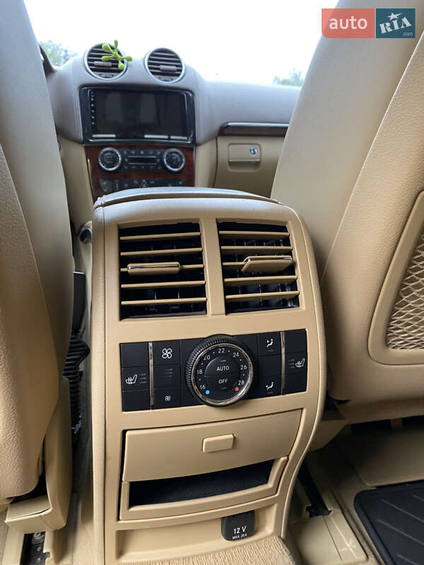 Внедорожник / Кроссовер Mercedes-Benz GL-Class 2006 в Черновцах