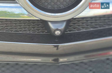 Внедорожник / Кроссовер Mercedes-Benz GL-Class 2012 в 