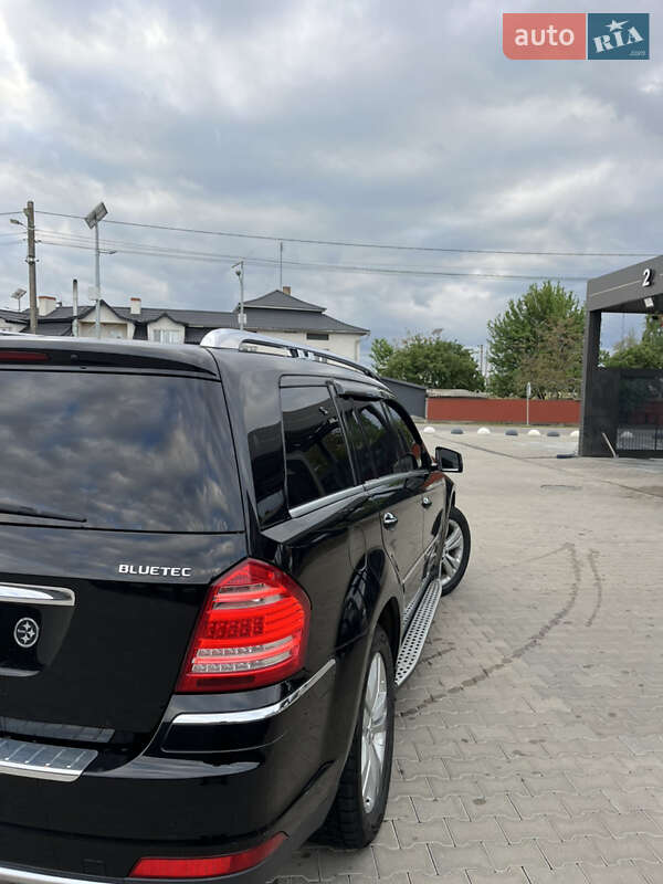 Внедорожник / Кроссовер Mercedes-Benz GL-Class 2011 в Черновцах