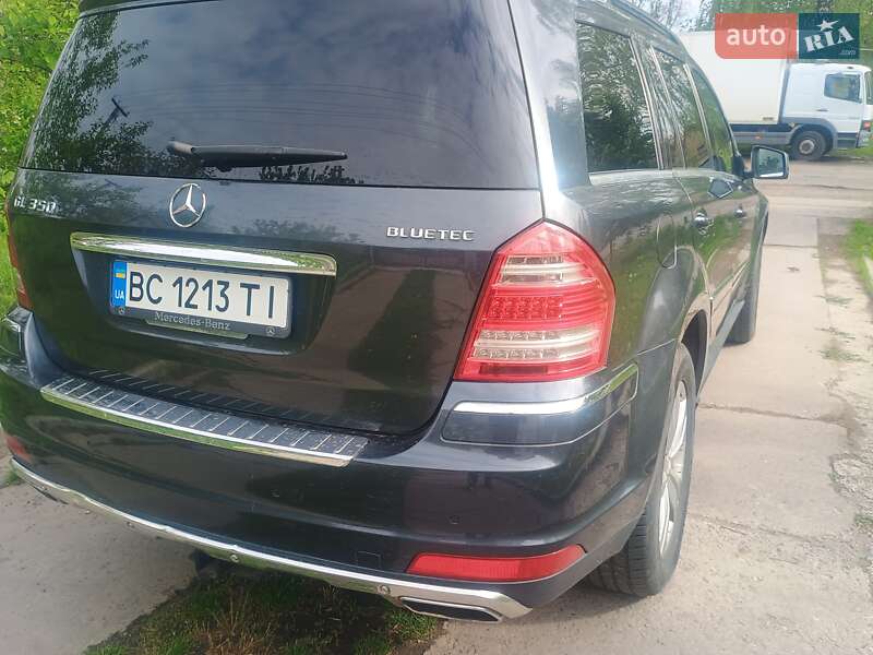 Позашляховик / Кросовер Mercedes-Benz GL-Class 2010 в Пирятині фото 15 Позашляховик / Кросовер Mercedes-Benz GL-Class 2010 в Пирятині