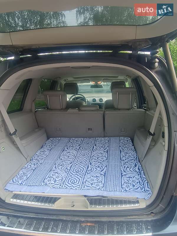 Позашляховик / Кросовер Mercedes-Benz GL-Class 2010 в Пирятині фото 29 Позашляховик / Кросовер Mercedes-Benz GL-Class 2010 в Пирятині