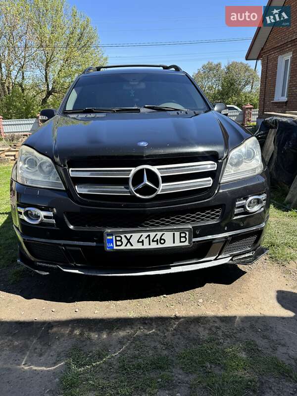 Внедорожник / Кроссовер Mercedes-Benz GL-Class 2006 в 