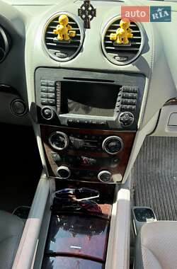 Внедорожник / Кроссовер Mercedes-Benz GL-Class 2006 в 