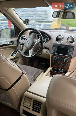 Внедорожник / Кроссовер Mercedes-Benz GL-Class 2012 в 