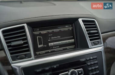 Внедорожник / Кроссовер Mercedes-Benz GL-Class 2012 в 