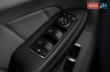 Внедорожник / Кроссовер Mercedes-Benz GL-Class 2012 в 