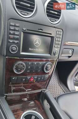 Внедорожник / Кроссовер Mercedes-Benz GL-Class 2010 в 